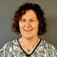 Lynda Overton